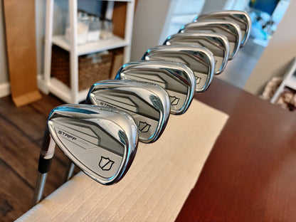 (Left-handed) Wilson Staff CB ‘24 Iron Set 4-PW / Aerotech Steelfiber Stiff