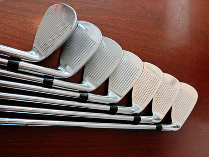 (Left-handed) Cobra King SpeedZone Iron Set 5-GW / KBS Tour Regular Flex