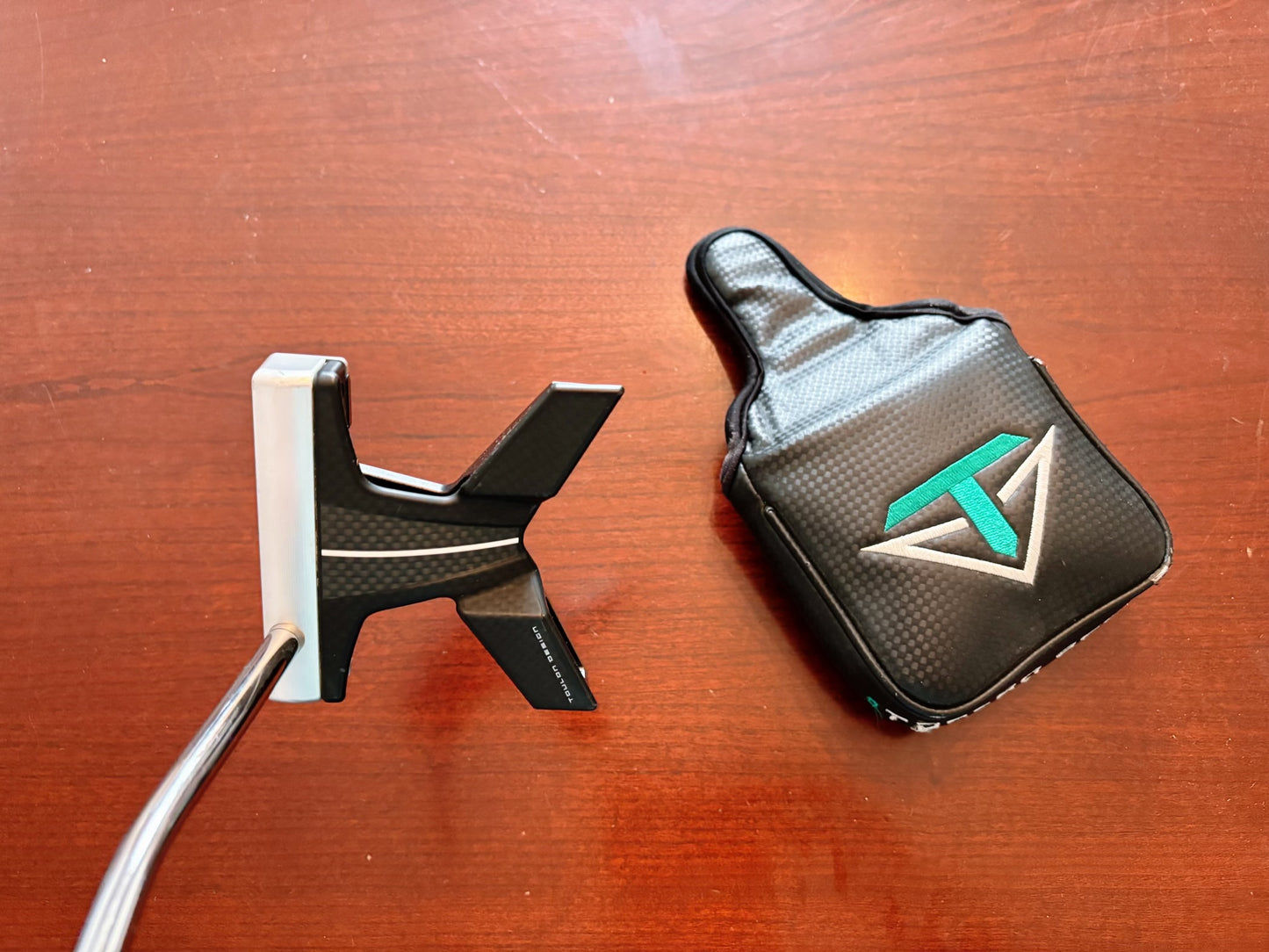 Odyssey Toulon Indianapolis Putter 34.5” + headcover