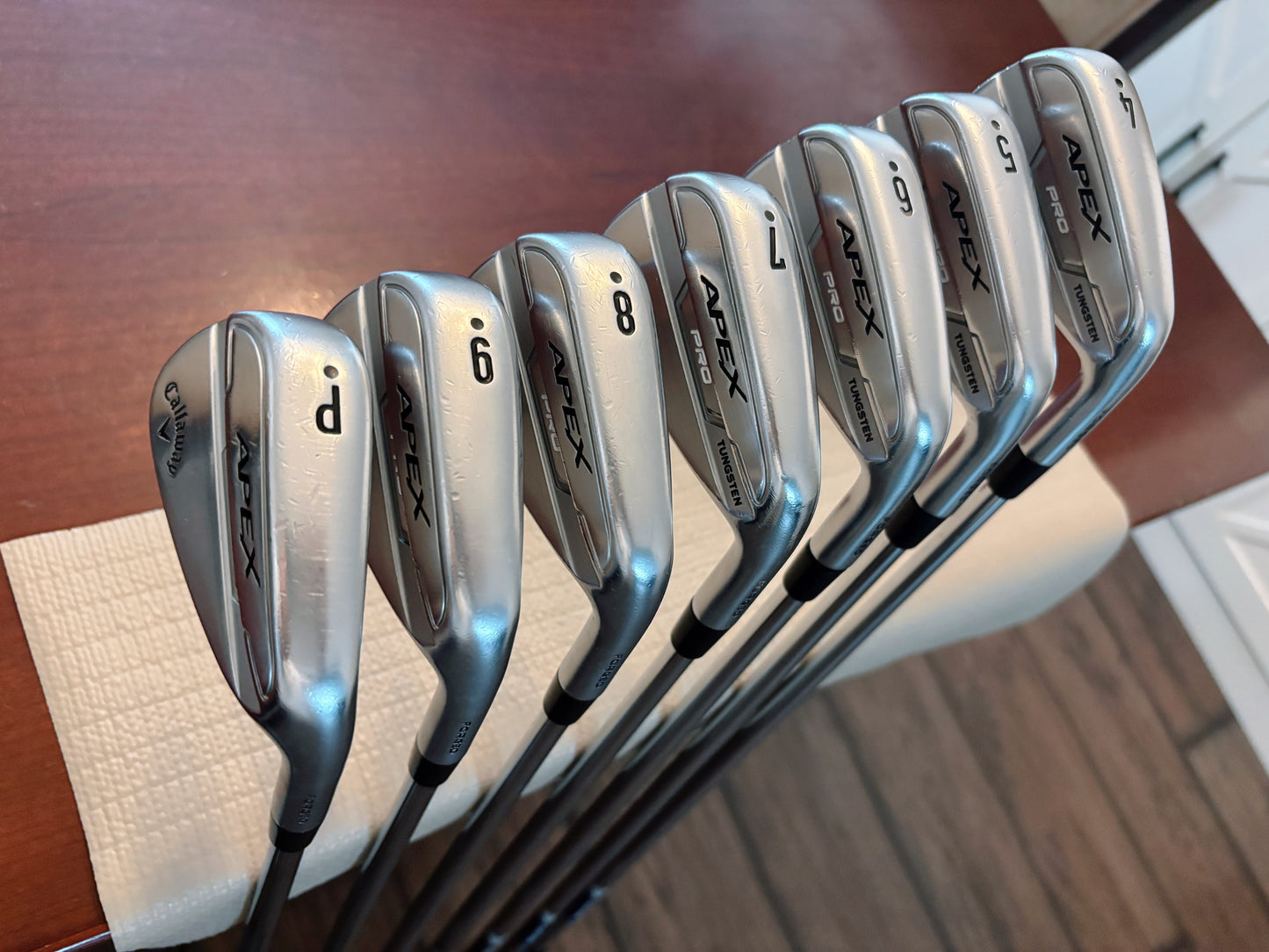 Callaway Apex Pro 21 Iron Set 4-PW / Project X 6.5 X-Stiff