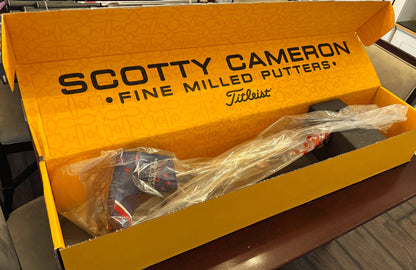 *NEW* Scotty Cameron 2023 Champions Choice Button Back Putter 34” + headcover and box