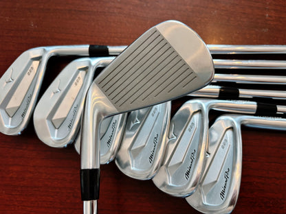 Mizuno Pro 223 Iron Set 4-PW / NS Pro 115 X-Stiff