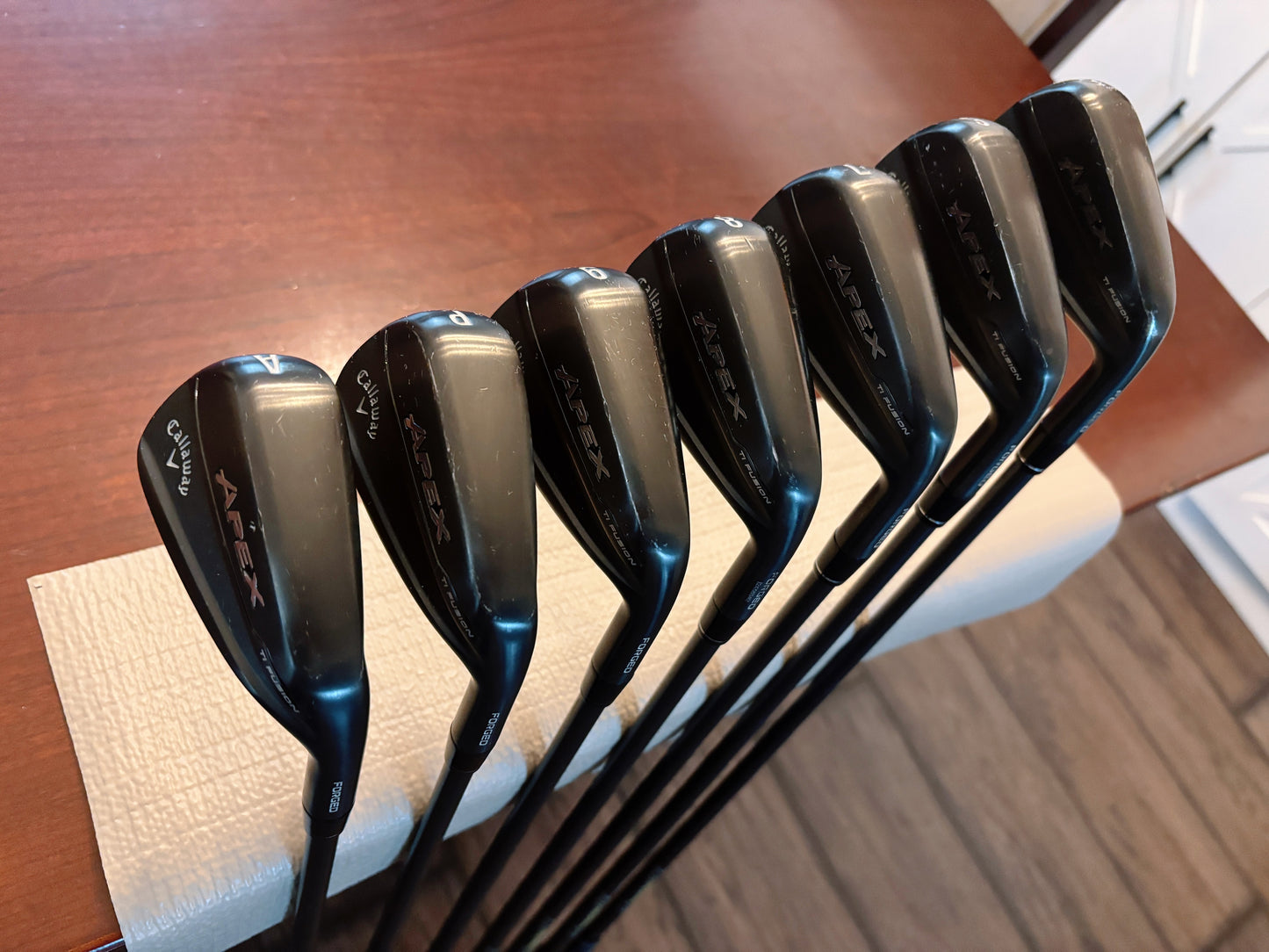 Callaway Apex Ti Fusion ‘24 Black Iron Set 5-AW / Dynamic Gold S300 Stiff