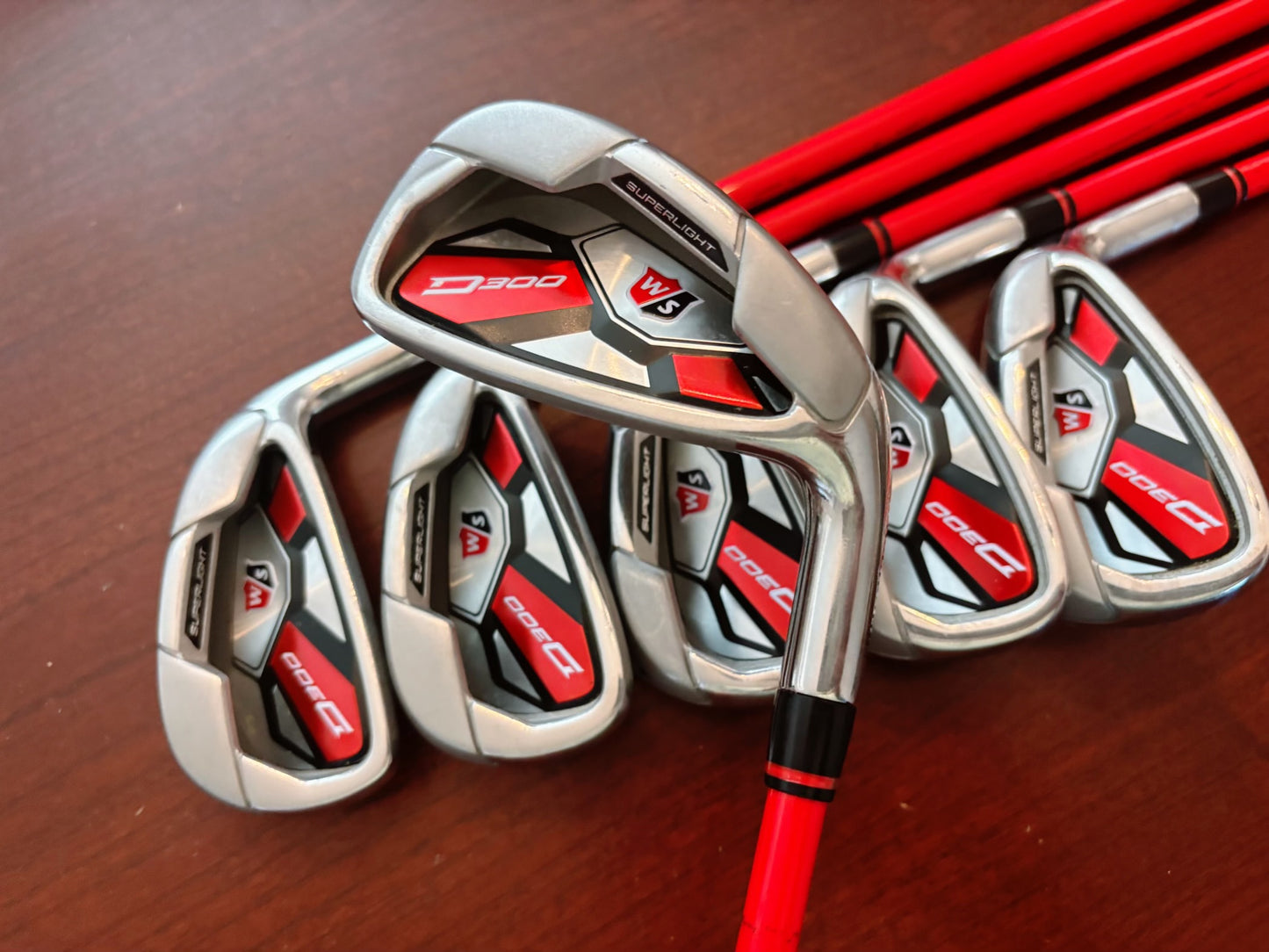 Wilson Staff D300 Hybrid/Iron Combo Set 4-PW / Regular Flex Graphite