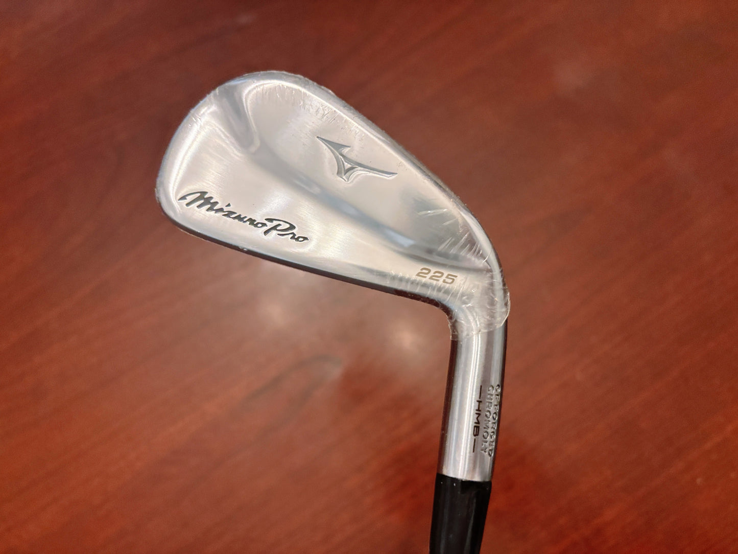 *NEW IN PLASTIC* Mizuno Pro 225 2-iron / Stiff