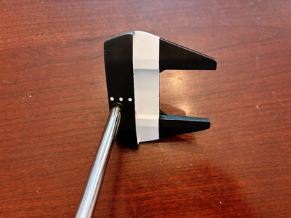 Odyssey Versa 7CS Center Shaft Putter 35”