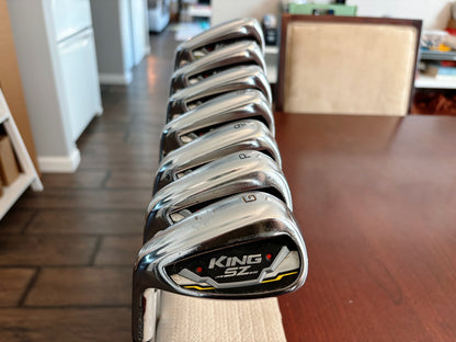 (Left-handed) Cobra King SpeedZone Iron Set 5-GW / KBS Tour Regular Flex