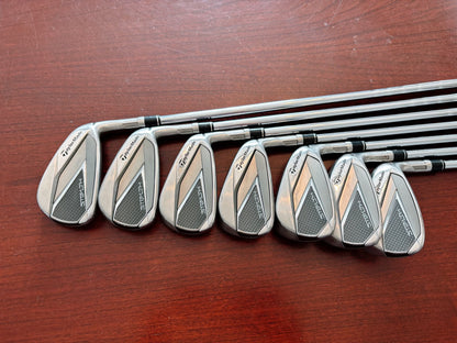 Taylormade Stealth Iron Set 4-PW / KBS Max MT Stiff