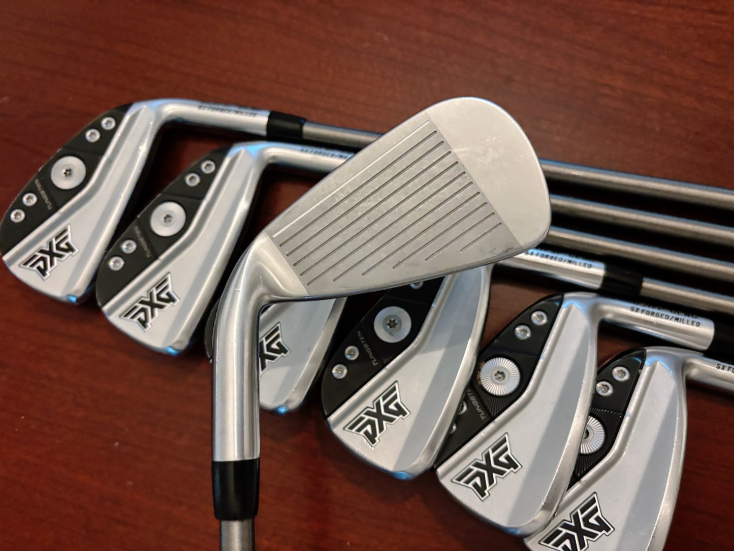 PXG 0311 XP Gen 6 Iron Set 4-PW / Aerotech Steelfiber Stiff