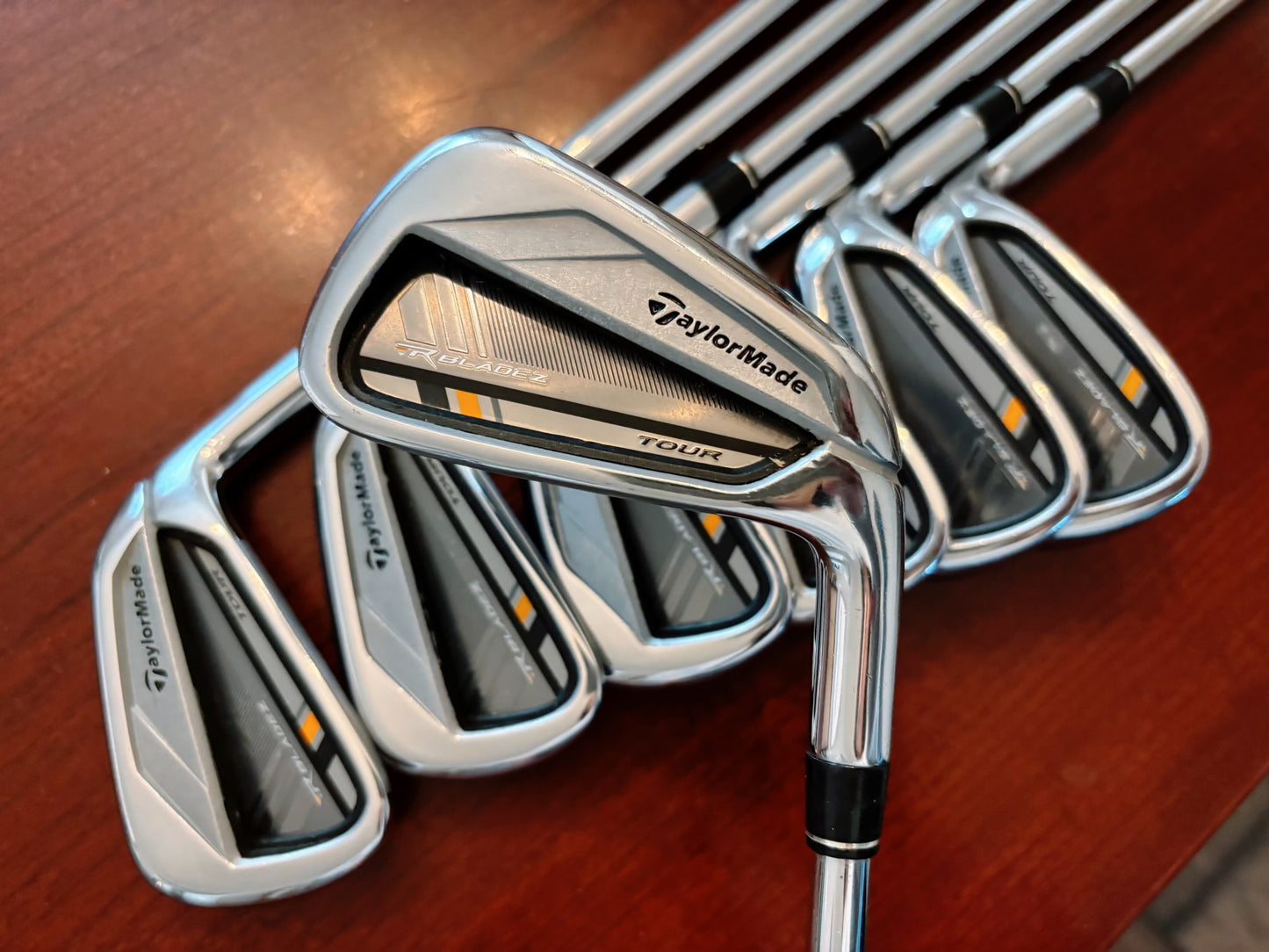 Taylormade RocketBladez Tour Iron Set 4-PW / KBS Stiff