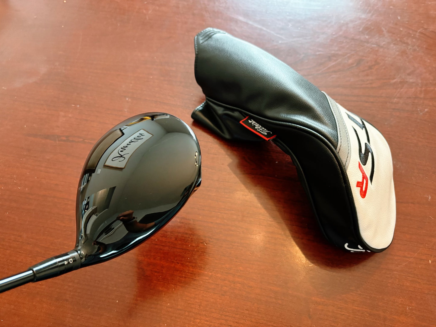 Titleist TSR2 Driver 10* + headcover / Regular Flex