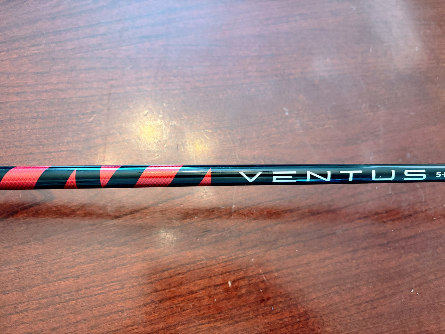 Fujikura Ventus 5-R Shaft 44.75” (Taylormade Tip) / Regular Flex