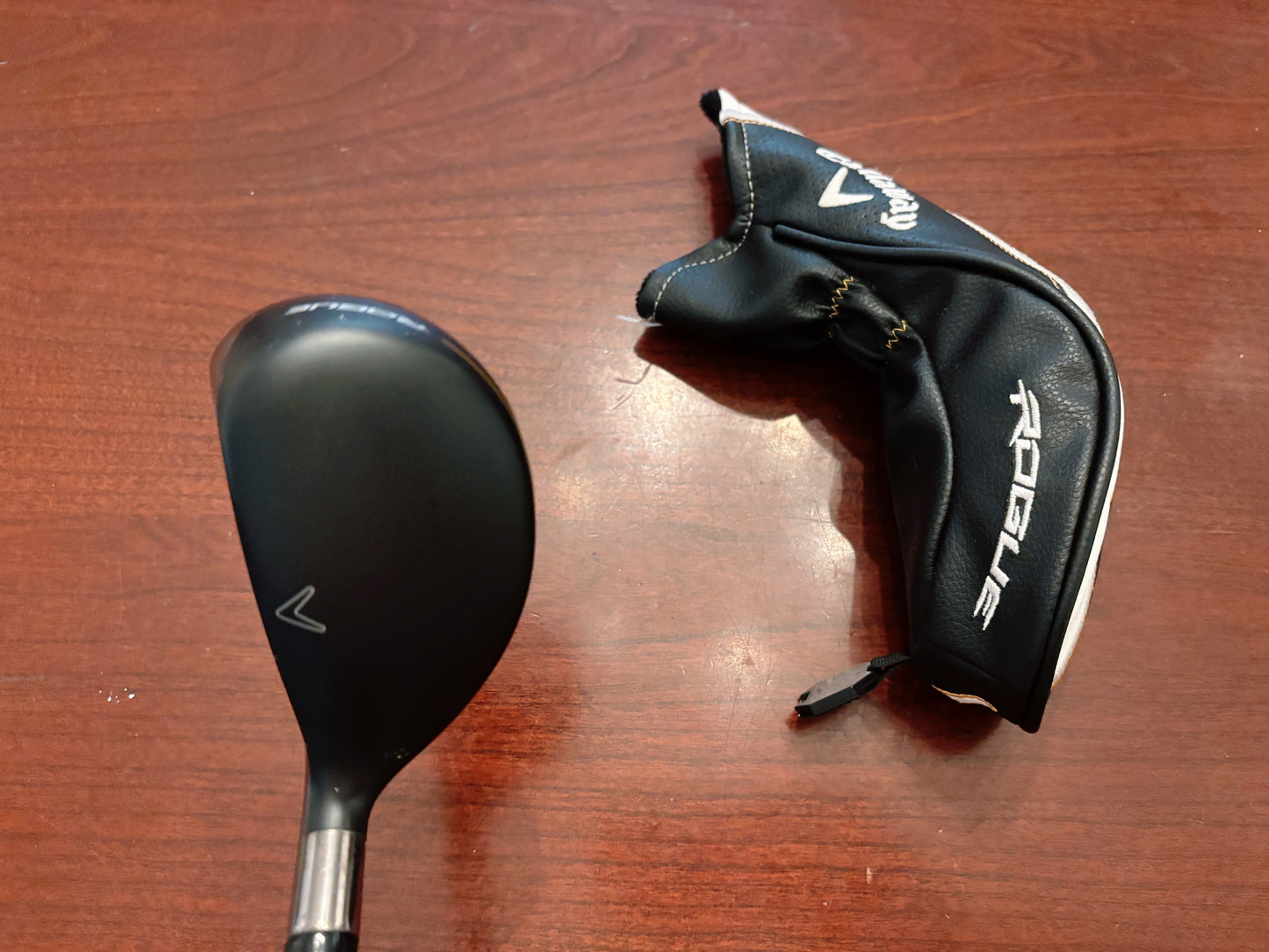 Callaway Rogue ST Max 4-hybrid + headcover