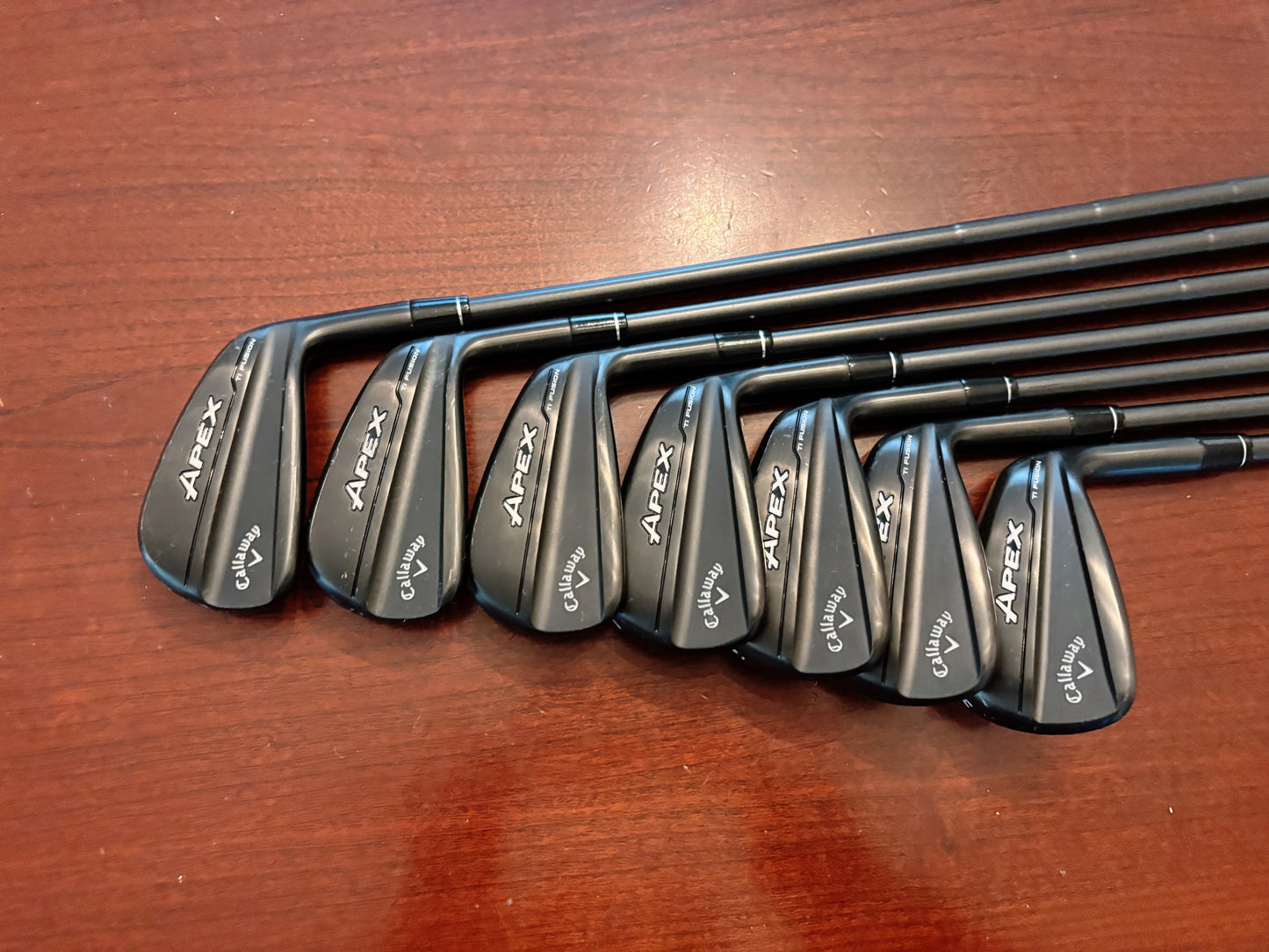 Callaway Apex Ti Fusion ‘24 Black Iron Set 5-AW / Dynamic Gold S300 Stiff