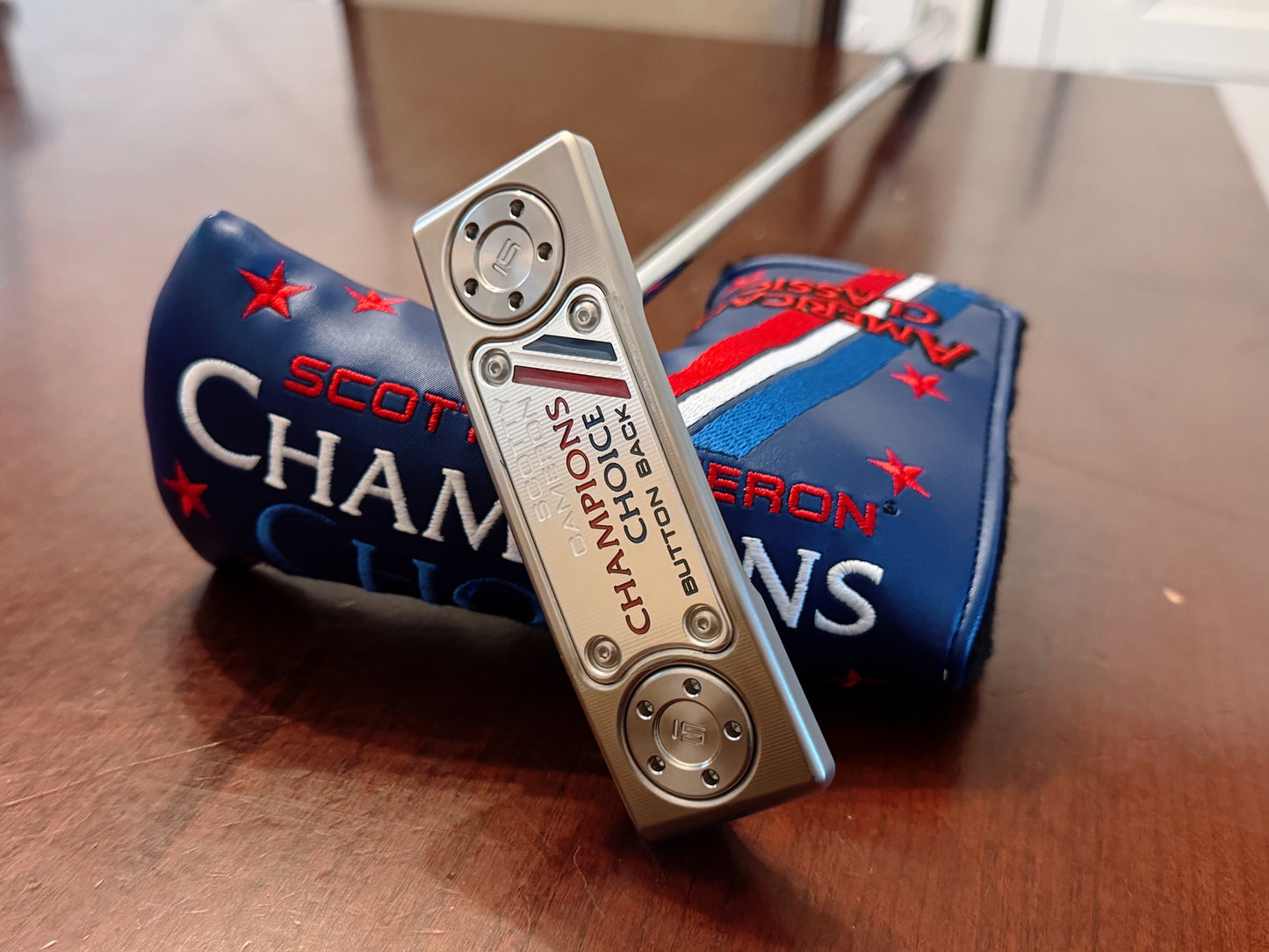 *NEW* Scotty Cameron 2023 Champions Choice Button Back Putter 34” + headcover and box